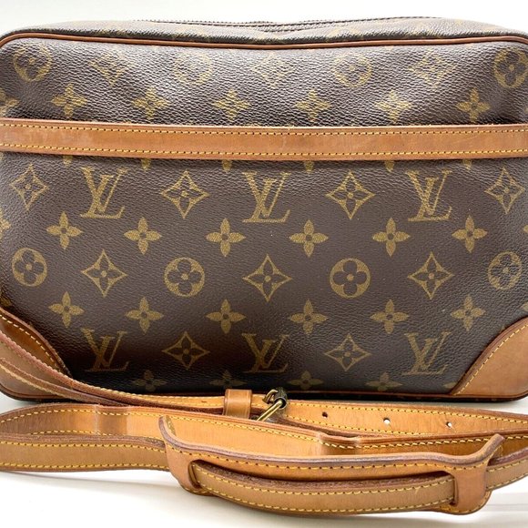 Louis Vuitton Monogram Trocadero 30 Shoulder bag - Picture 5 of 15